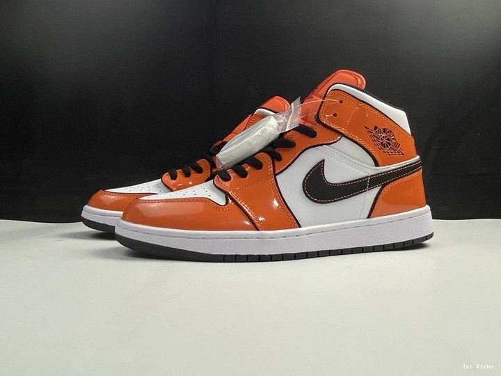 “Turf  1 DD6834-802 Mid Jordan Air  Orange” 0917